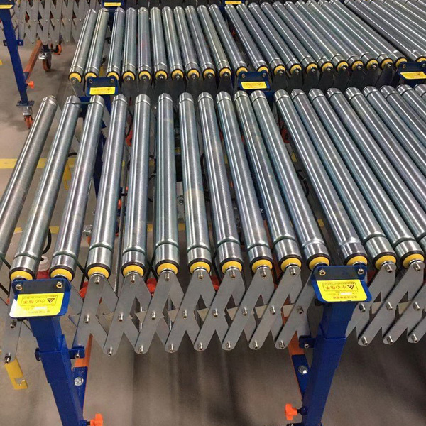 伸縮式滾筒輸送機(jī)